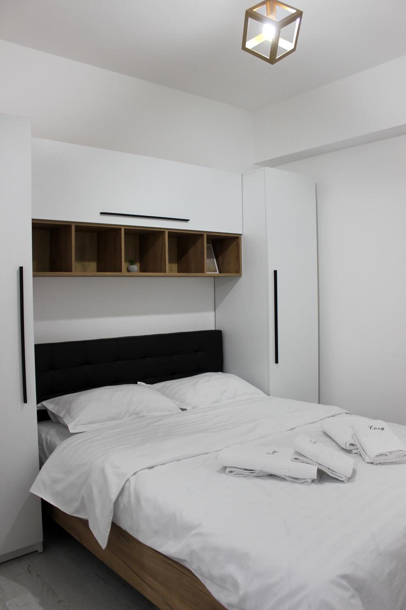 Cozy Apartments In Centre Of Suceava Near Kaufland And University Exterior photo